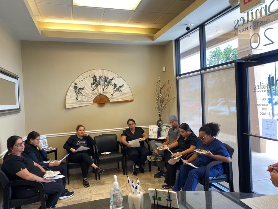 Smiles of Winter Haven Image