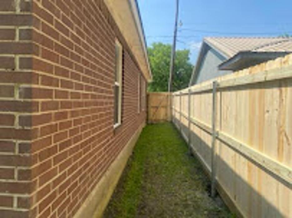 Moon Fencing LLC - Tyler, TX