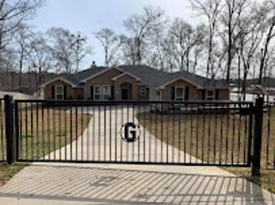 Moon Fencing LLC - Tyler, TX