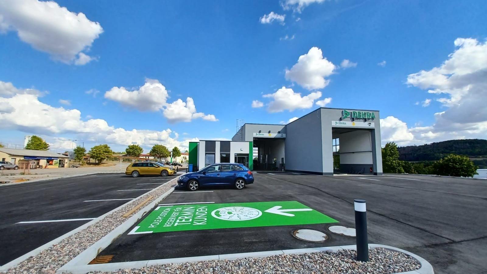 DEKRA Automobil GmbH Kfz-Prüfstelle Hildburghausen, Thomas-Müntzer-Straße in Hildburghausen