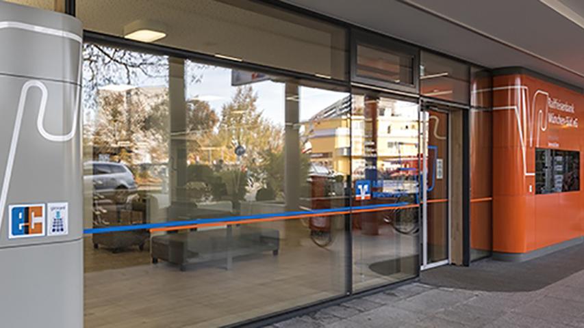 Raiffeisenbank München-Süd eG, Geschäftsstelle Fürstenried-Ost, Forstenrieder Allee in München