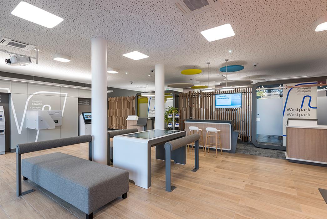 Raiffeisenbank München-Süd eG, Geschäftsstelle Fürstenried-Ost, Forstenrieder Allee in München