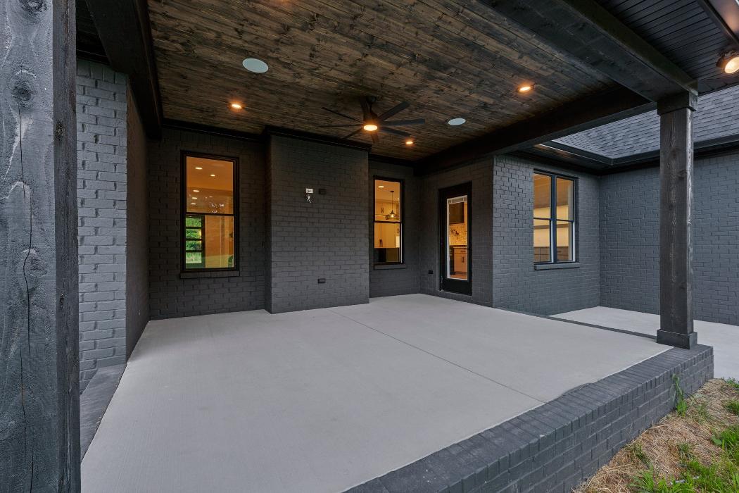 Tom Goodworth Construction Image