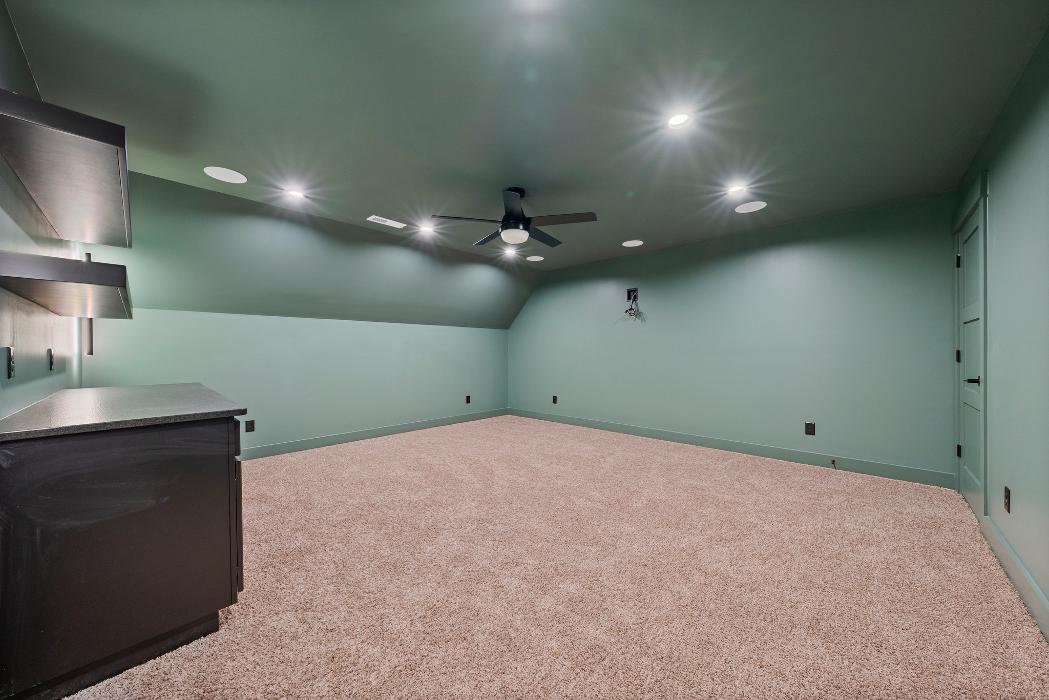 Tom Goodworth Construction Image