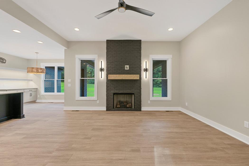 Tom Goodworth Construction Image