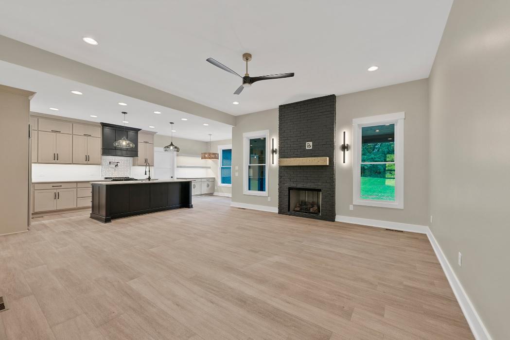 Tom Goodworth Construction Image