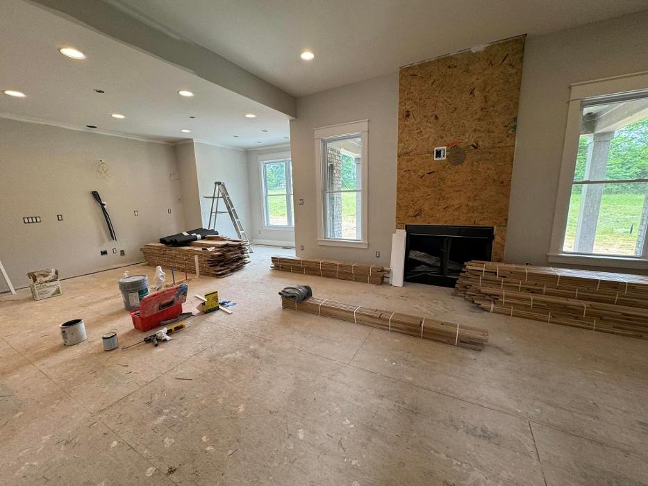 Tom Goodworth Construction Image