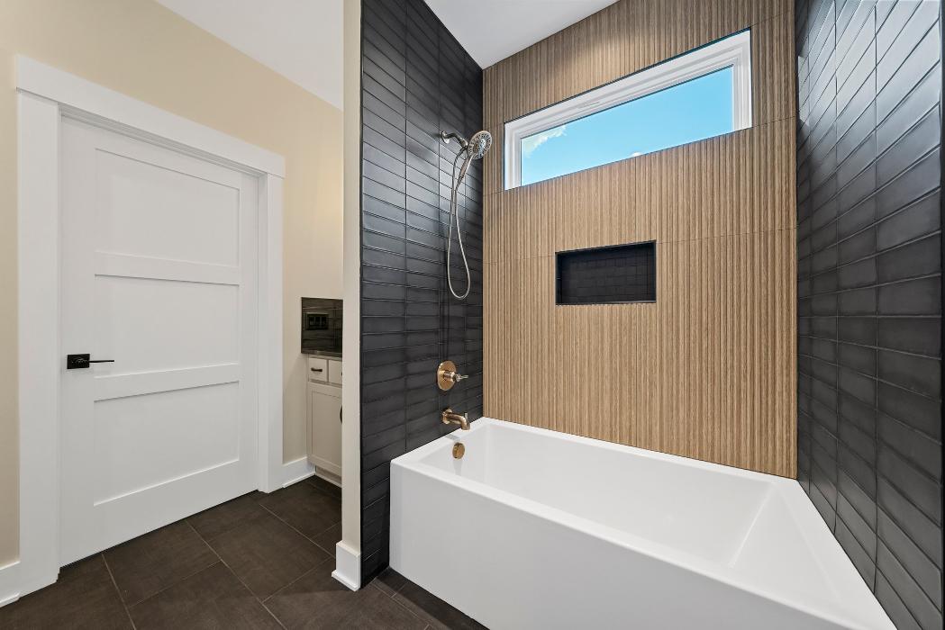 Tom Goodworth Construction Image