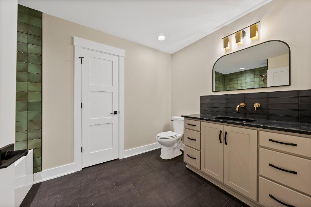 Tom Goodworth Construction Image