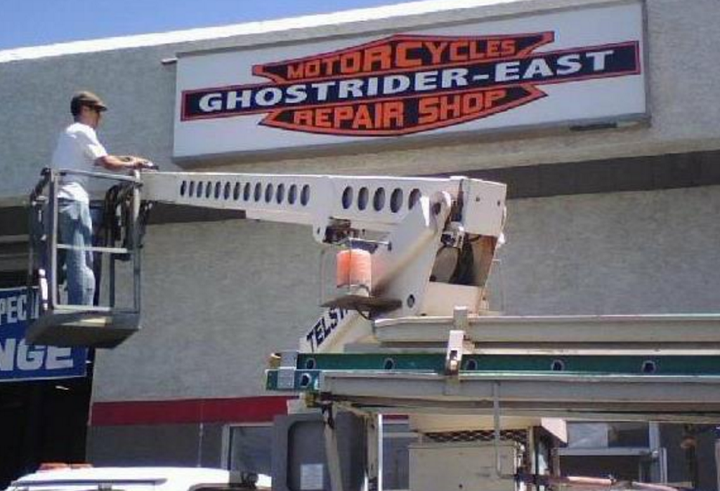 Paul's Neon Signs 3 - Las Vegas, NV