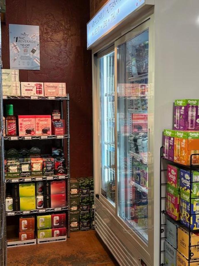 Brown's Bottle Shop Image