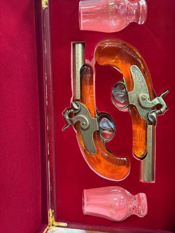 Brown's Bottle Shop Image