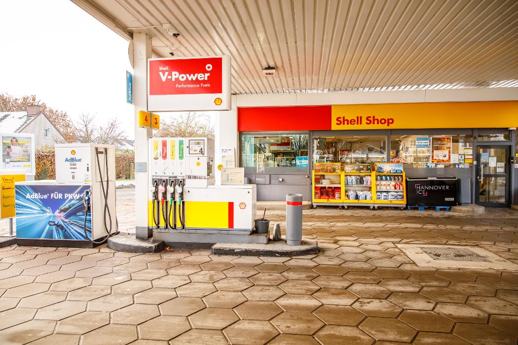 Shell Recharge Charging Station, Göttinger Straße in Hemmingen
