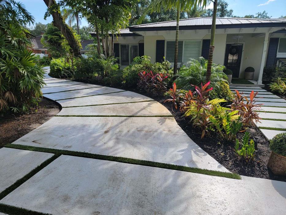 T the Lawn Care - Pompano Beach, FL