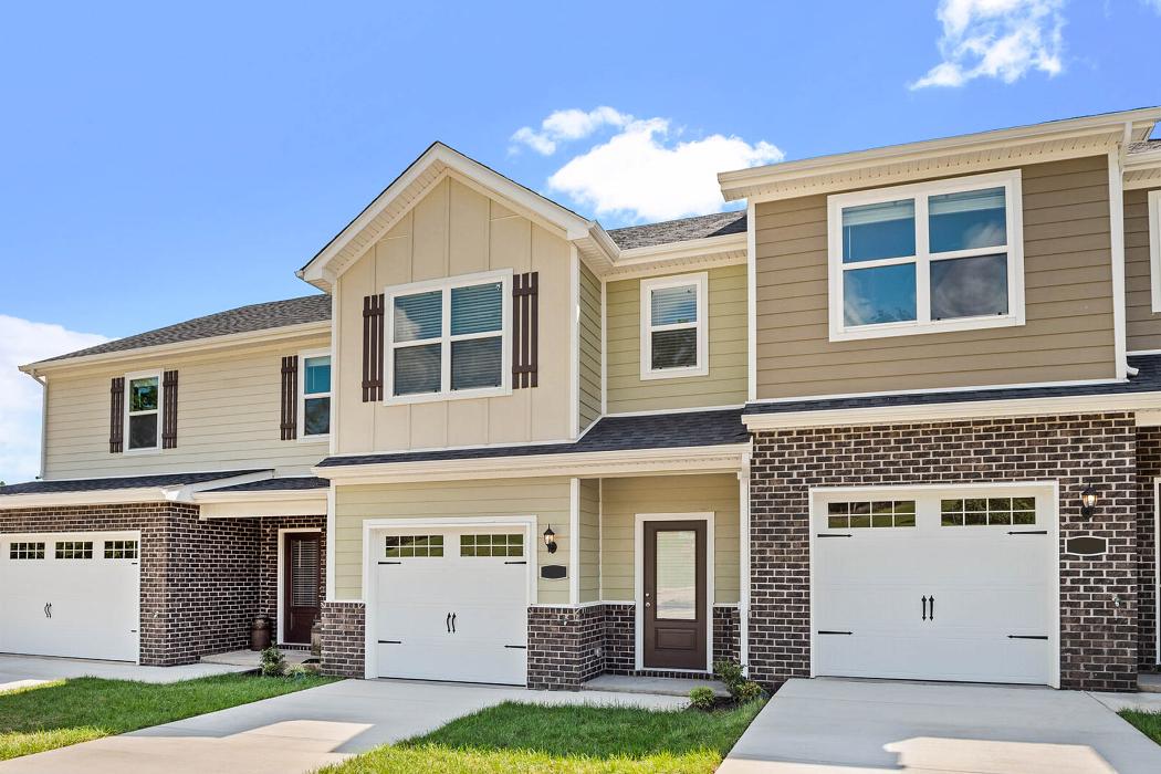 LGI Homes - Eagles Nest Logo