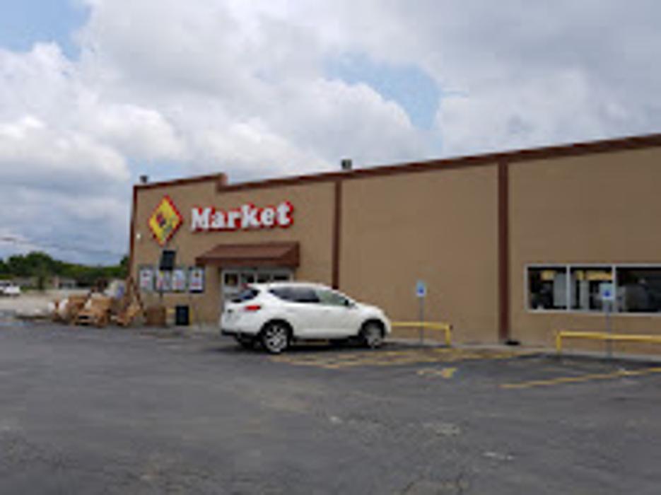 Lowe&apos;s Market Logo