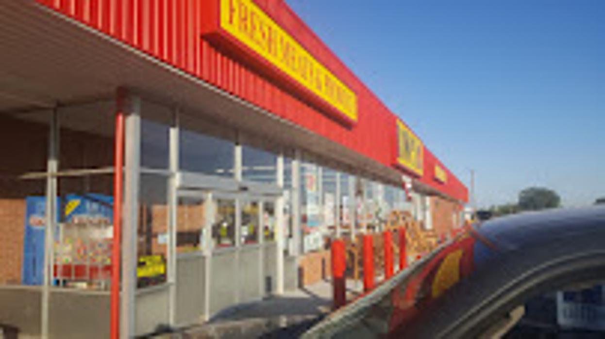 Lowe's Market - Fritch, TX