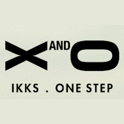 X and O chaussures (détail)