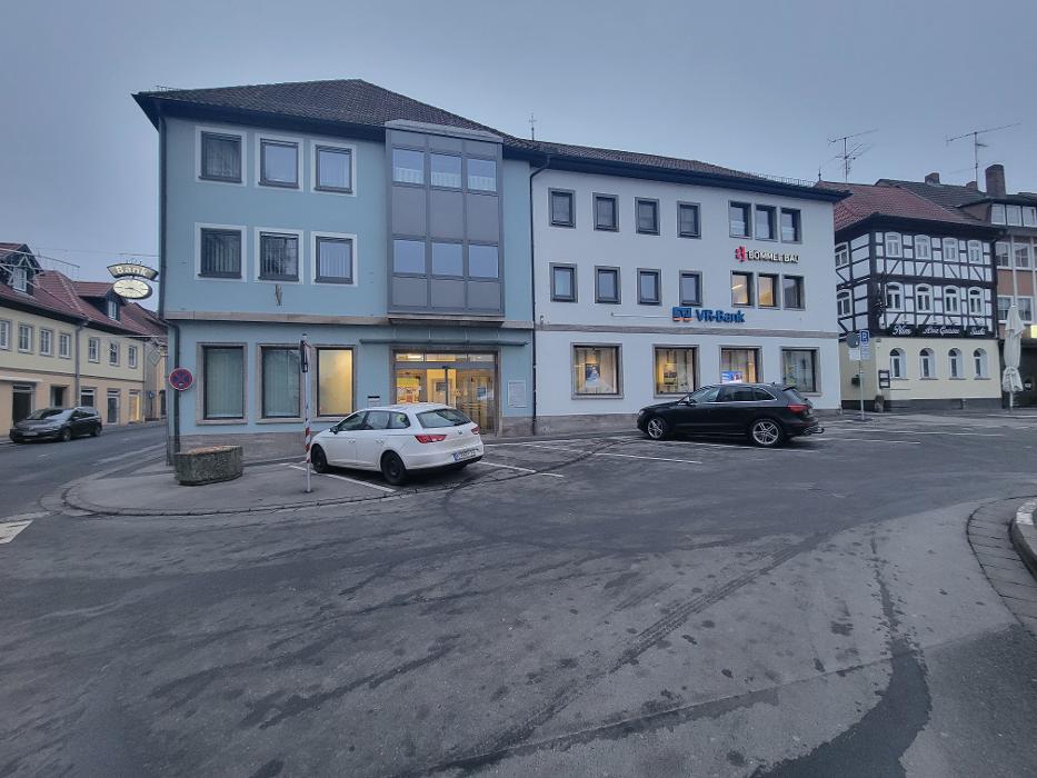 VR-Bank Main-Rhön eG Filiale Bad Königshofen, Marktplatz in Bad Königshofen im Grabfeld