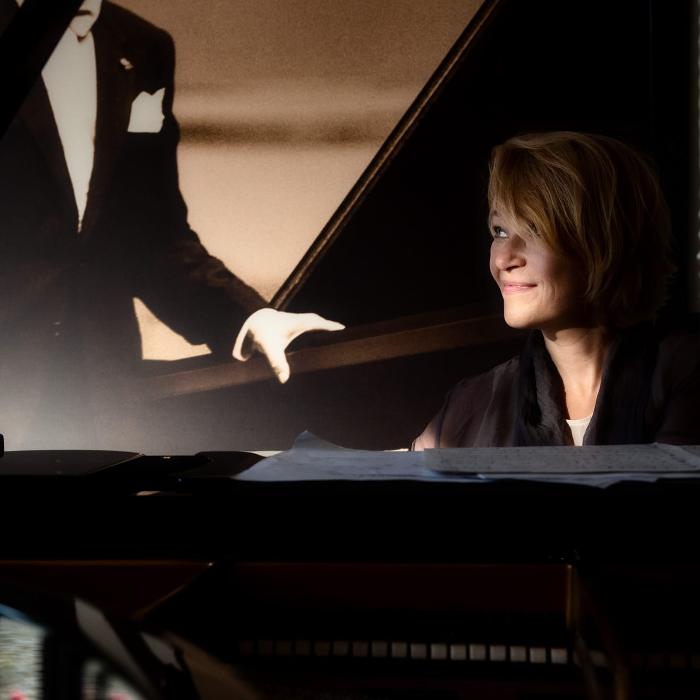 Komponistin & Pianistin Andrea Benecke in Hamburg
