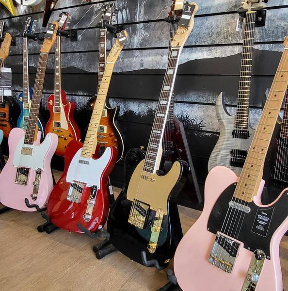 West Music réparation, entretien d'instrument et d'accessoire de musique