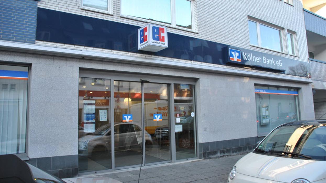 Volksbank Köln Bonn eG - Filiale Brück, Olpener Straße in Köln