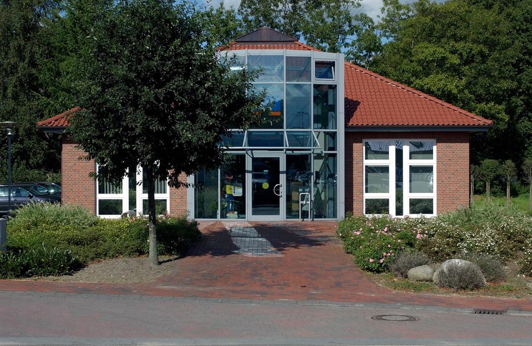 VR Bank Schleswig-Holstein Mitte eG, VR VideoService-Filiale Hennstedt - Niederlassung VR Bank Westküste, Tellingstedter Straße in Hennstedt