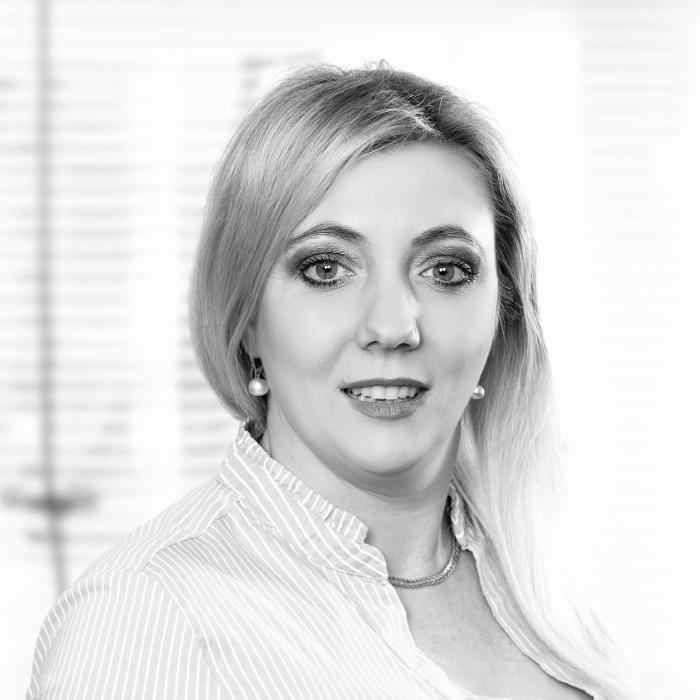 ERGO Versicherung / DKV Marta Teresa Braunschweig, Aachener Straße in Köln