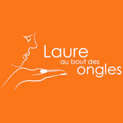 Laure Au Bout Des Ongles