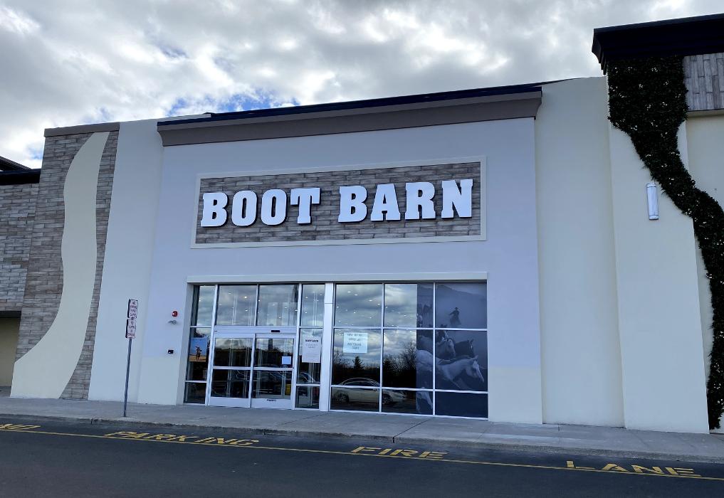 Boot Barn Logo