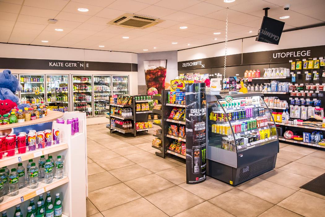 Shell Recharge Charging Station, Moerser Straße in Duisburg