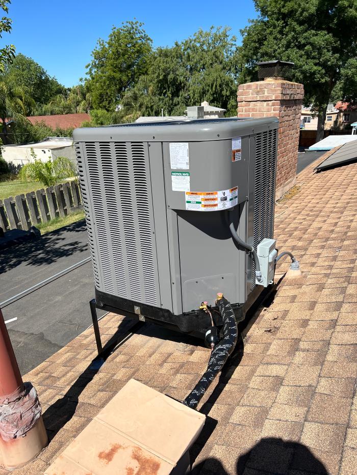 Royal California Air - Bakersfield, CA