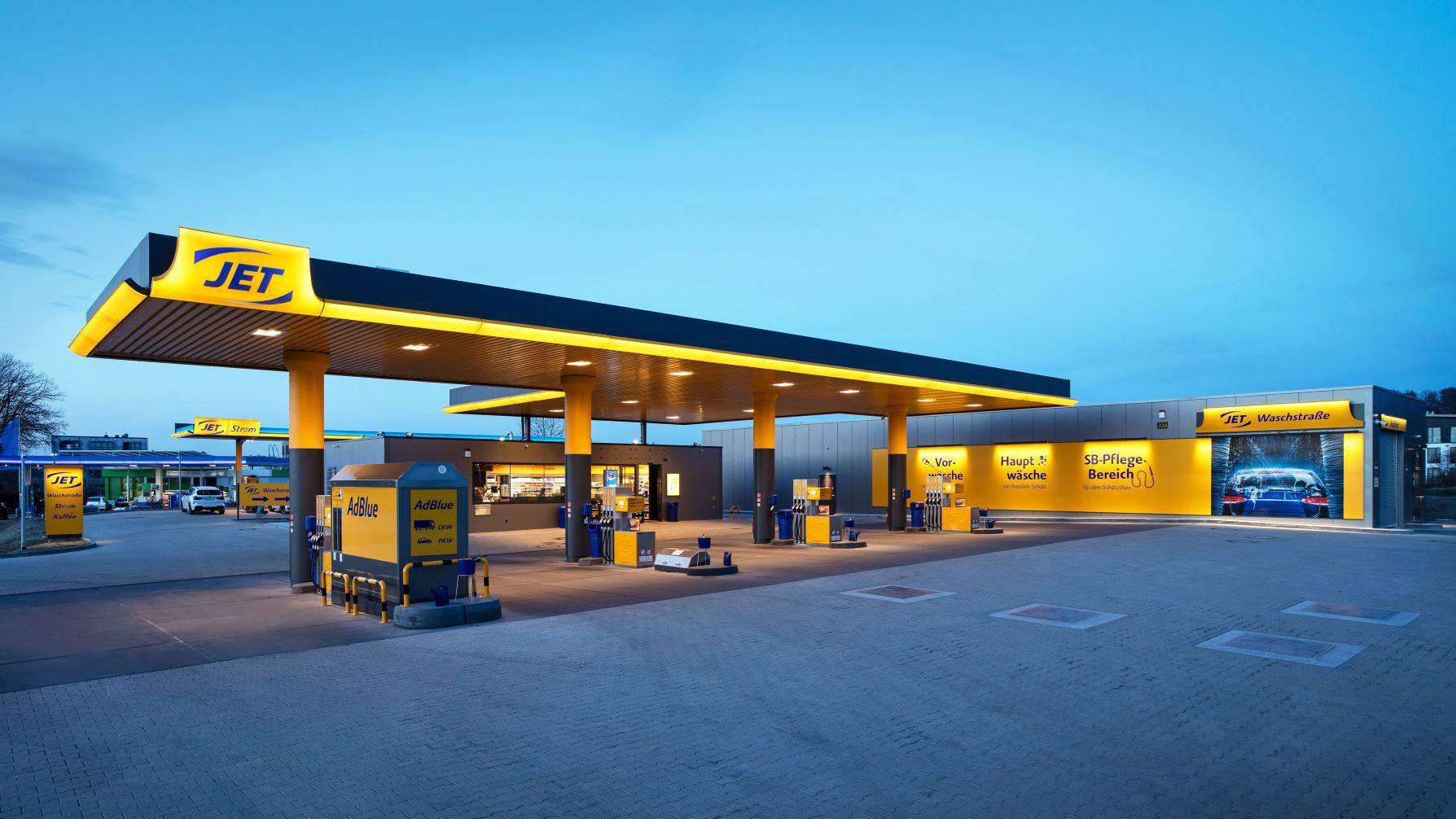 JET Tankstelle, Brucker Straße in Inning am Ammersee