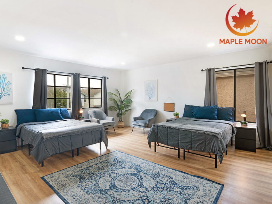 Maple Moon LLC - Winnetka, CA