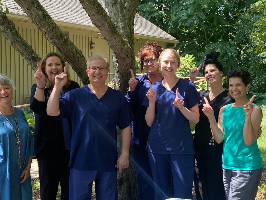 Dr. Fred Alger Periodontics & Dental Implants Image