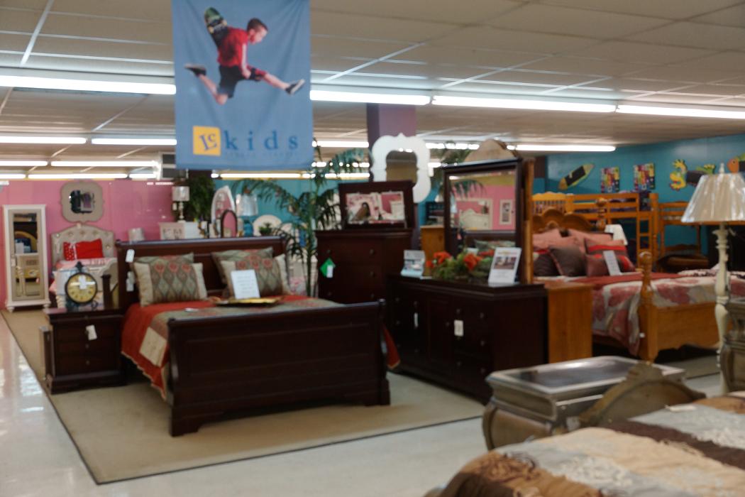 LFD Home Furnishings - Eagle Pass, TX