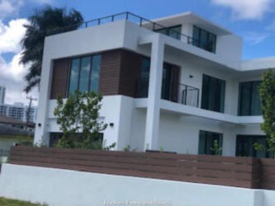 Gomez Roofing and Solar Image