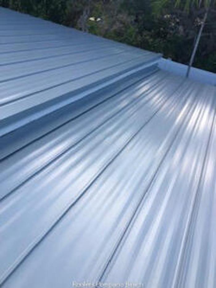 Gomez Roofing and Solar Image