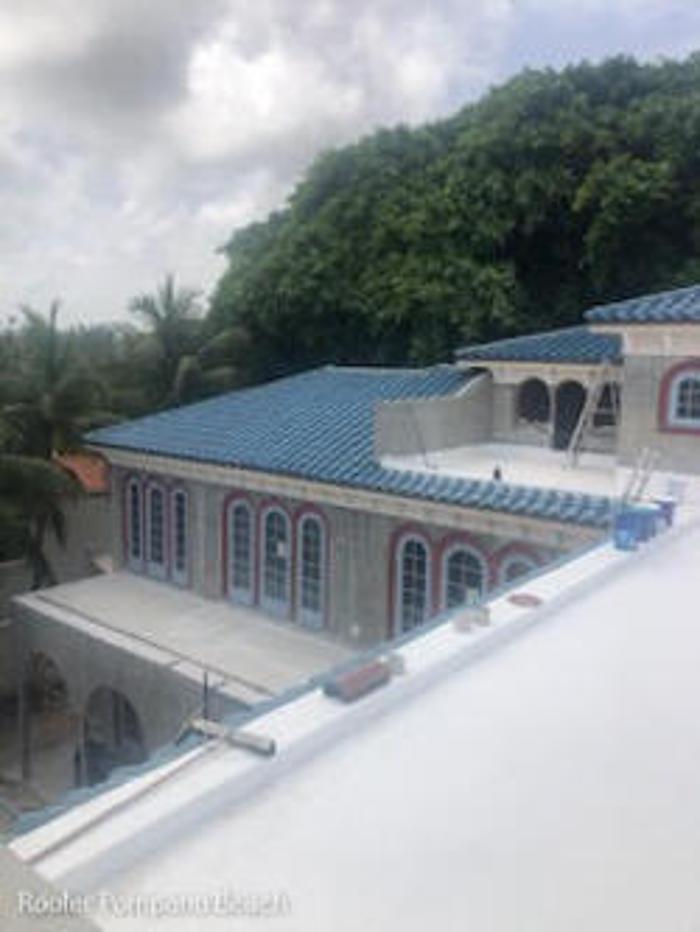 Gomez Roofing and Solar Image