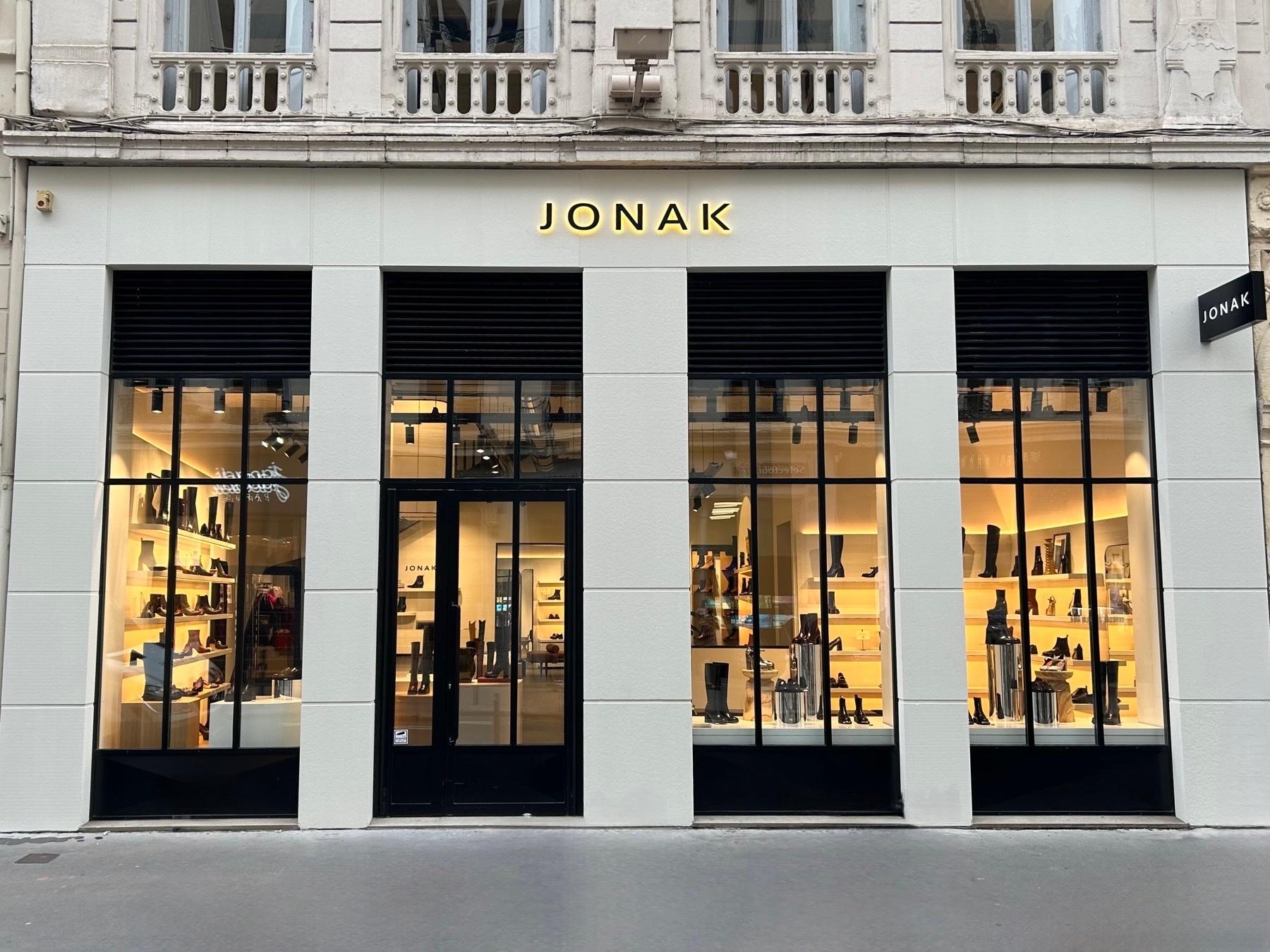 Photo 1 de Jonak