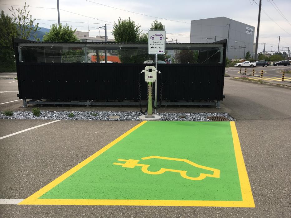 Shell Recharge Charging Station, Neudorfstrasse in Sankt Margrethen