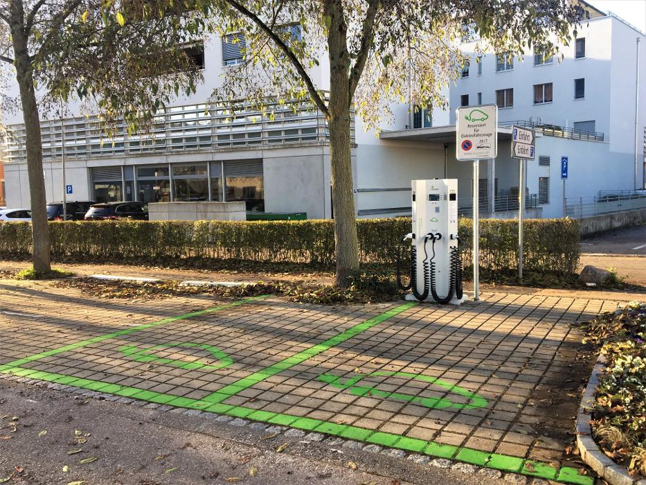 Shell Recharge Charging Station, Schulstrasse in Stein