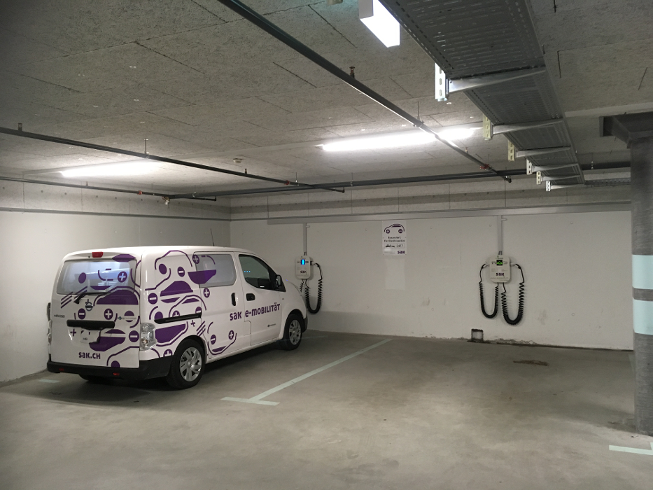 Shell Recharge Charging Station, Promenade in Davos