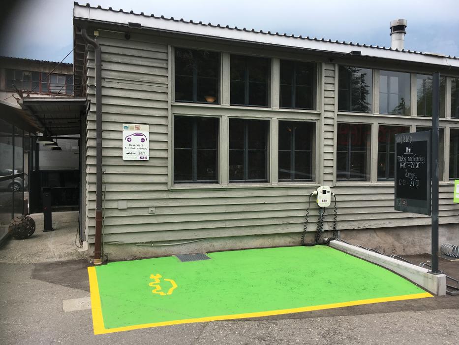 Shell Recharge Charging Station, Alte Staatsstrasse in Murg