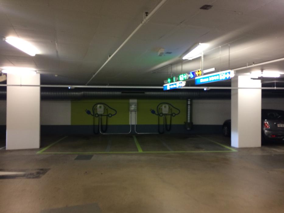 Shell Recharge Charging Station, Rue des Fossés in Morges