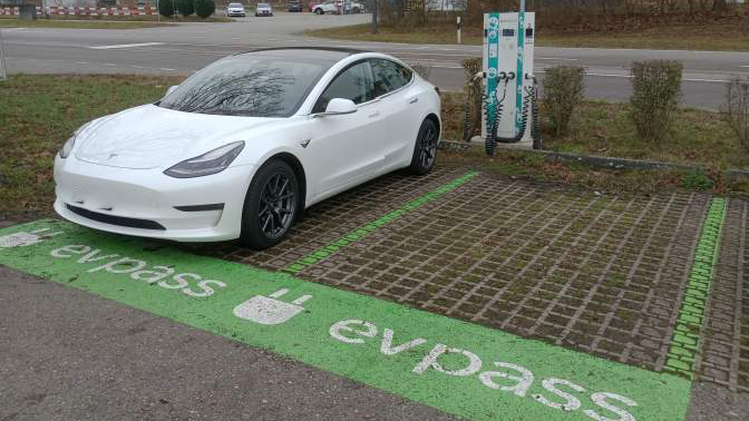 Shell Recharge Charging Station, Werkhof in Frick
