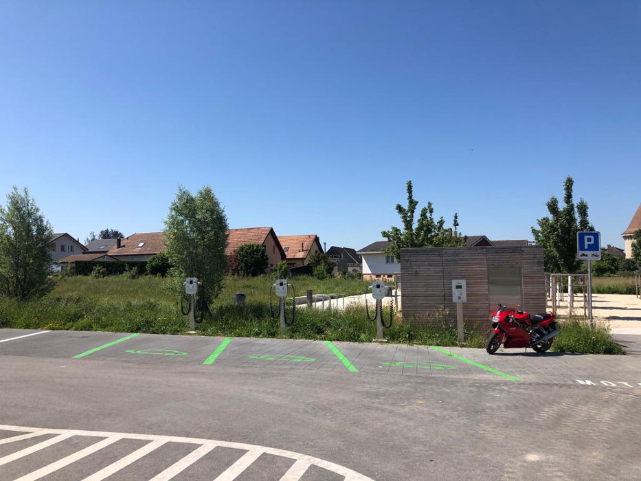 Shell Recharge Charging Station, Route de Grandcour in Estavayer-le-Lac