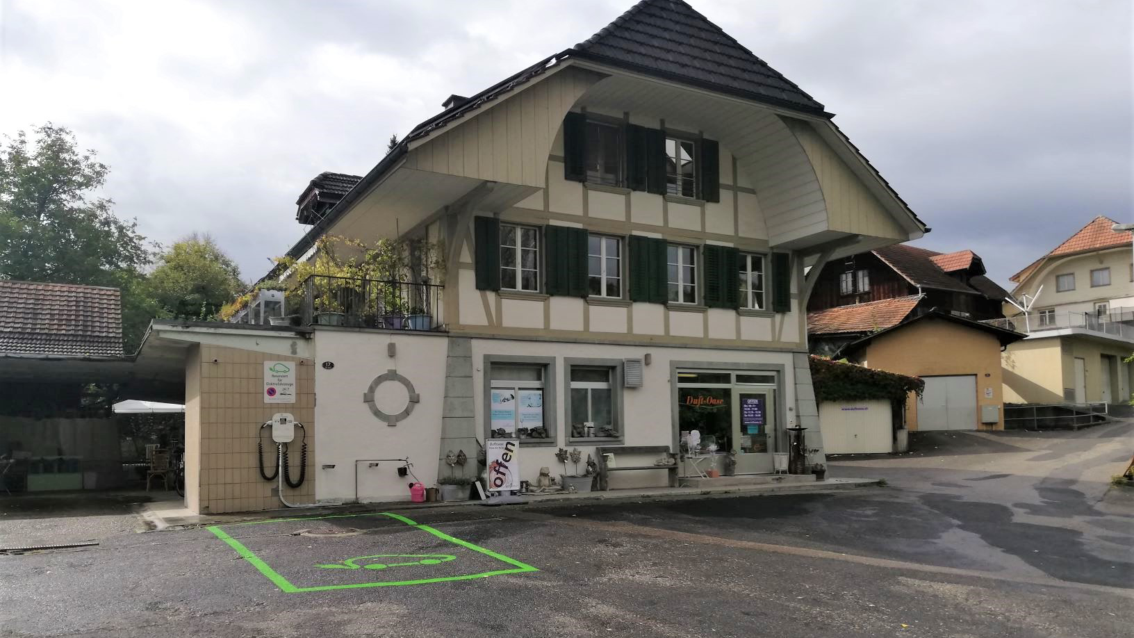 Shell Recharge Charging Station, Am Bach in Rohrbach