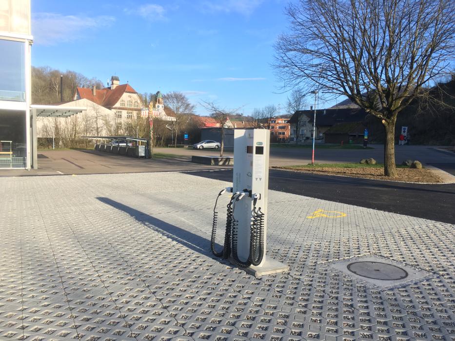 Shell Recharge Charging Station, Wuermatt in Kaisten