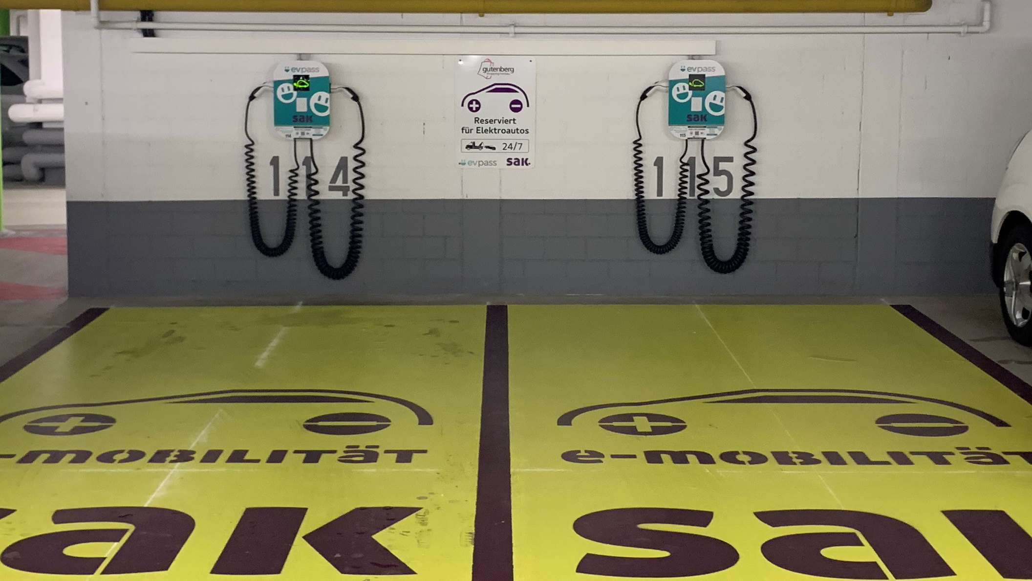 Shell Recharge Charging Station, Kasernenstrasse in Herisau